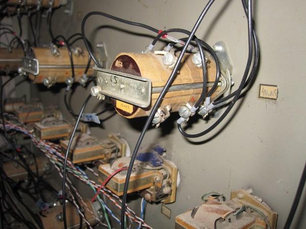 cerebrum logic einheit [vollvercabelter c_alter der matric. sehr ordentlich mit aderendhu:lsen und dioden]